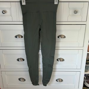 Forever 21 Green Athletic Leggings